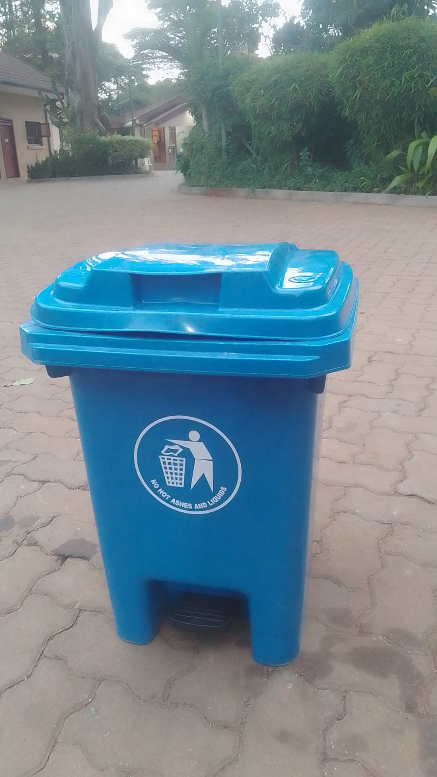 60L Pedal Bin - Blue Kenya
